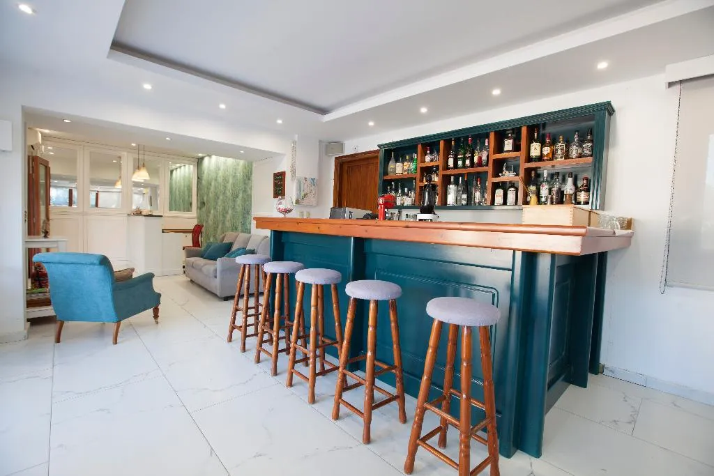 Bar, Johnmary Studios, Rhodes