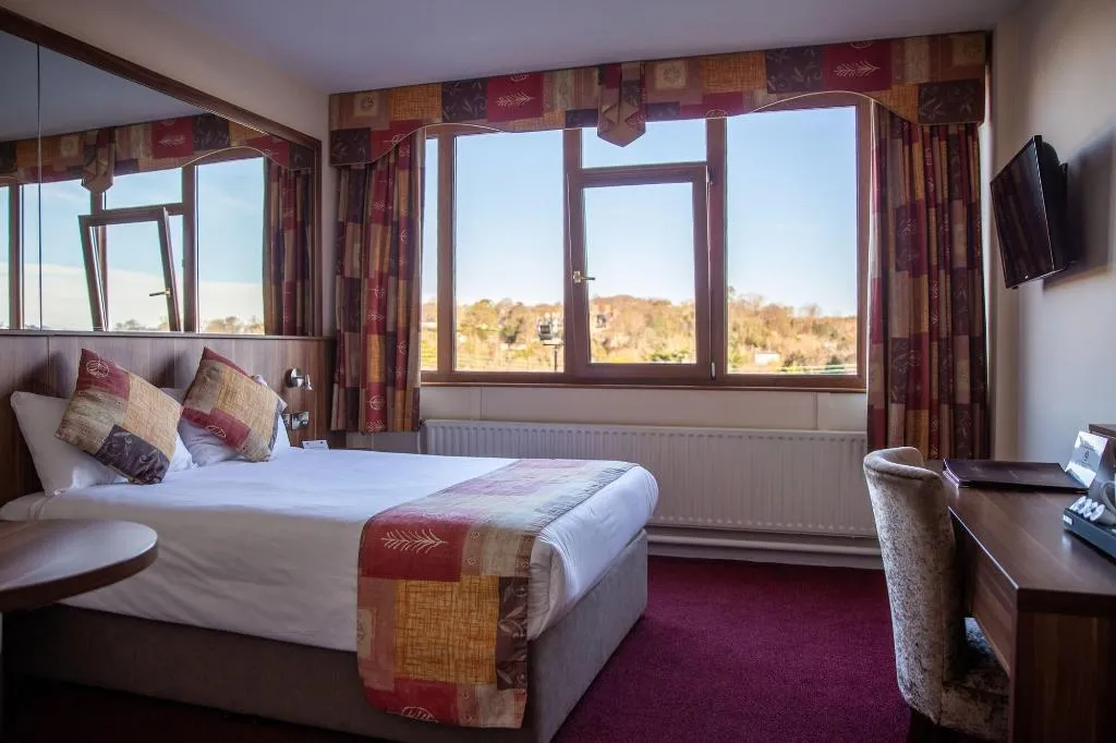 Room, West County Hotel, Dublin