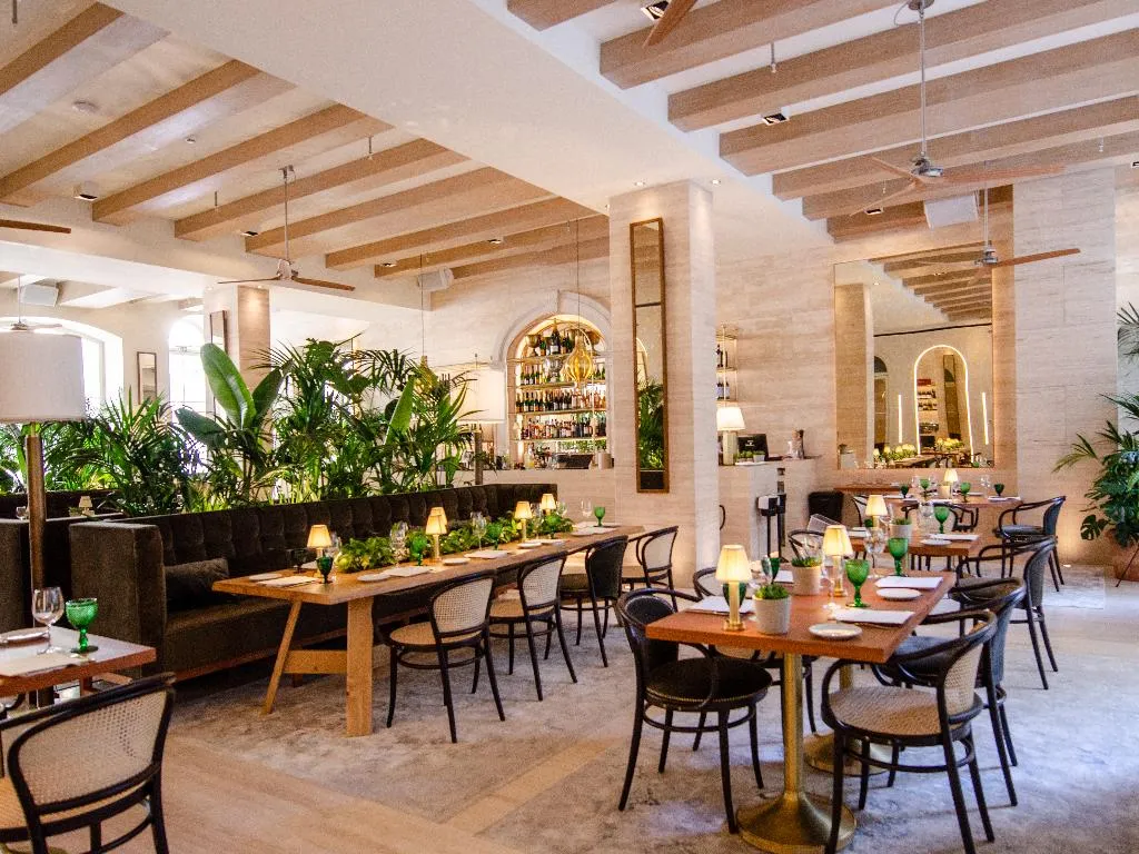 Restaurant, Browns Avenue Hotel, Lisbon