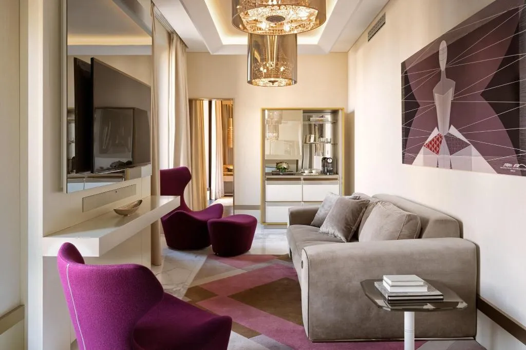 Room, Excelsior Hotel Gallia, a Luxury Collection Hotel, Milan
