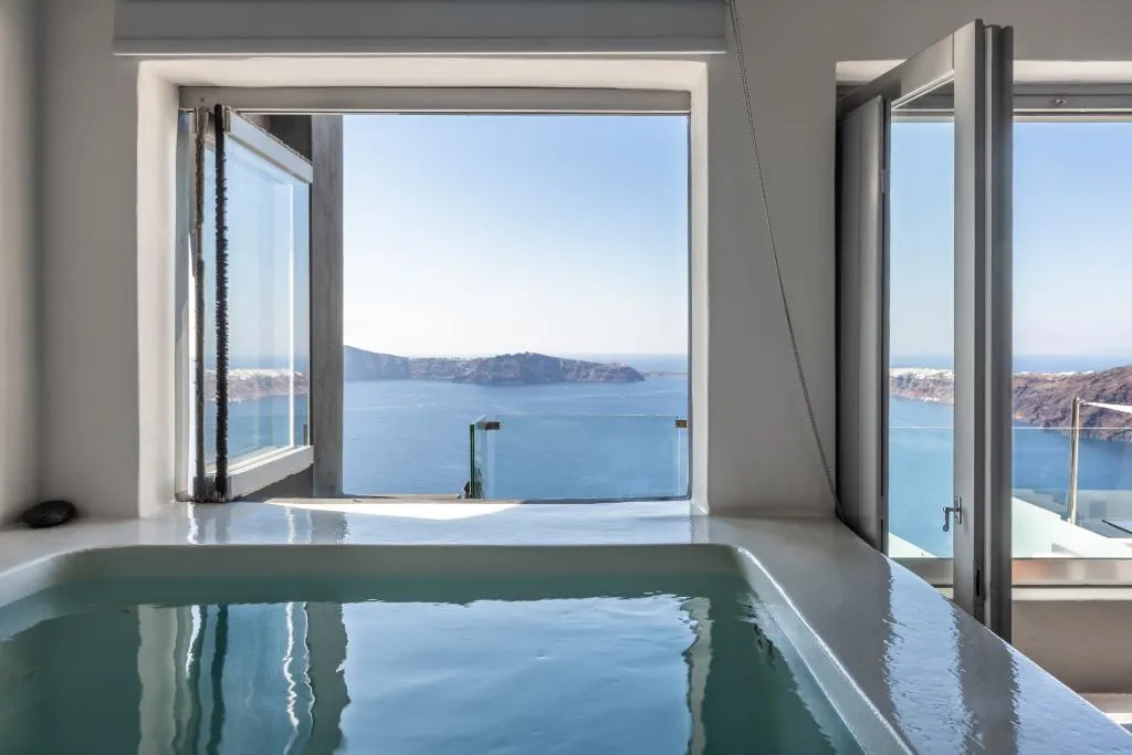SUITE EXECUTIVE Room, West East Suites, Santorini
