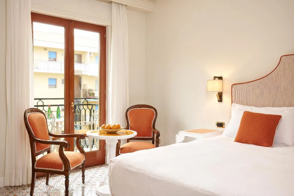 Double or Twin STANDARD Room, Grand Hotel De La Ville, Naples