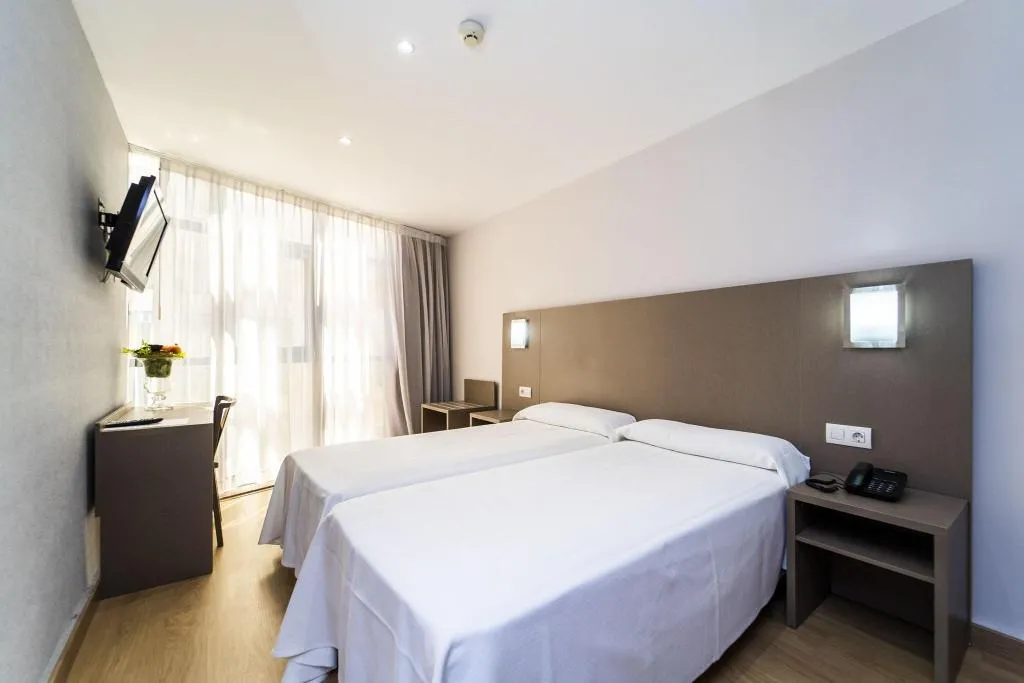 Room, Montesol Benidorm, Costa Blanca