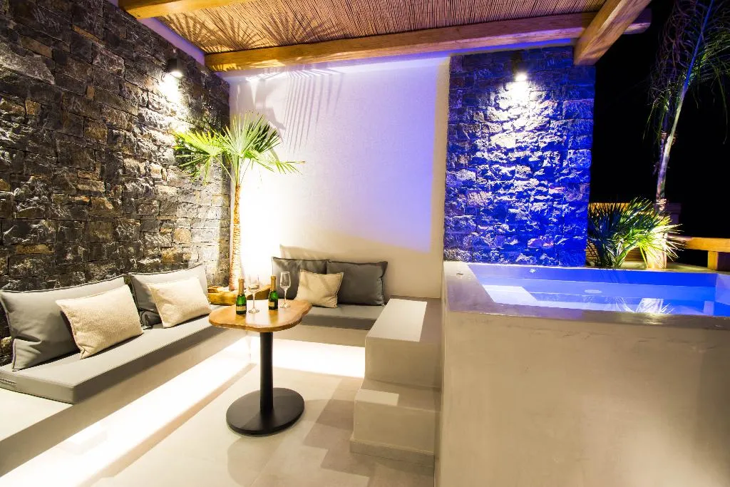 DOUBLE DELUXE WITH JACUZZI Room, Aqua Blu, Crete