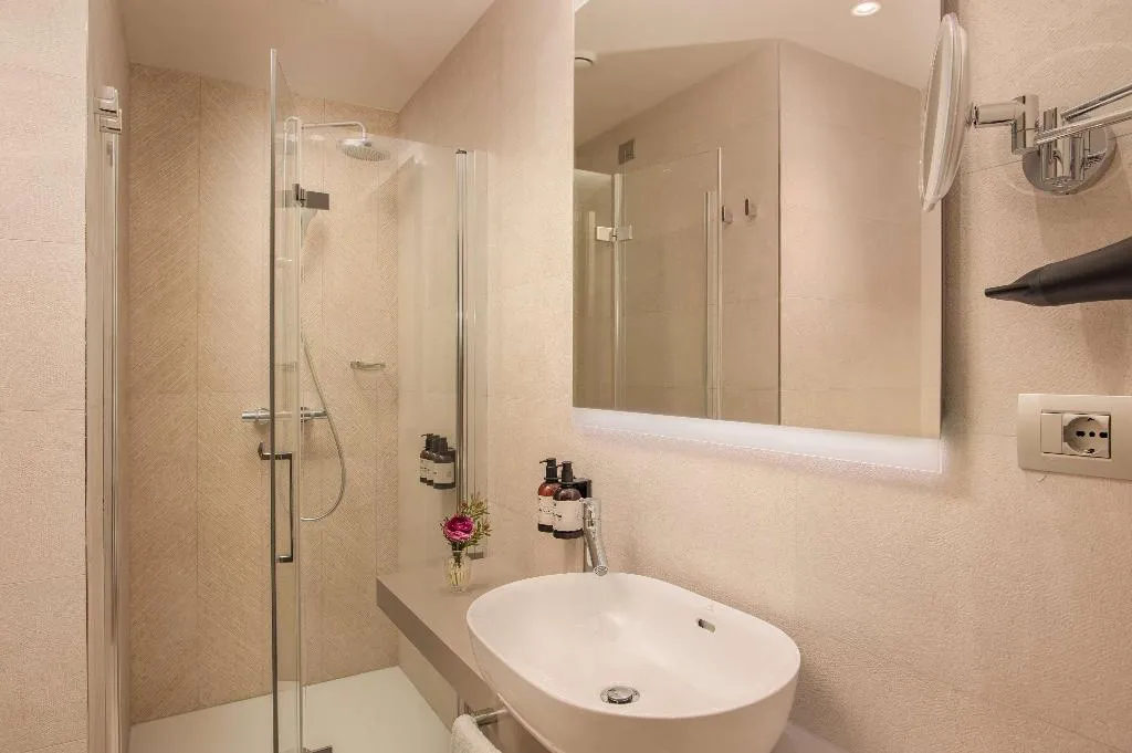 DOUBLE PREMIUM Room, NH Milano Corso Buenos Aires, Milan