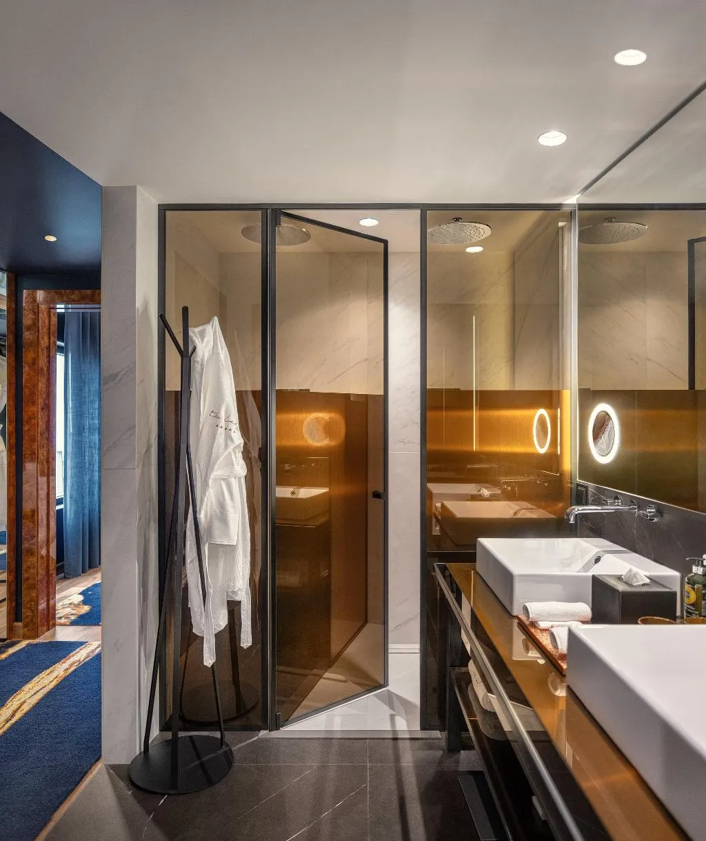 SUITE STANDARD Room, Forte de Gaia Autograph Collection, Porto