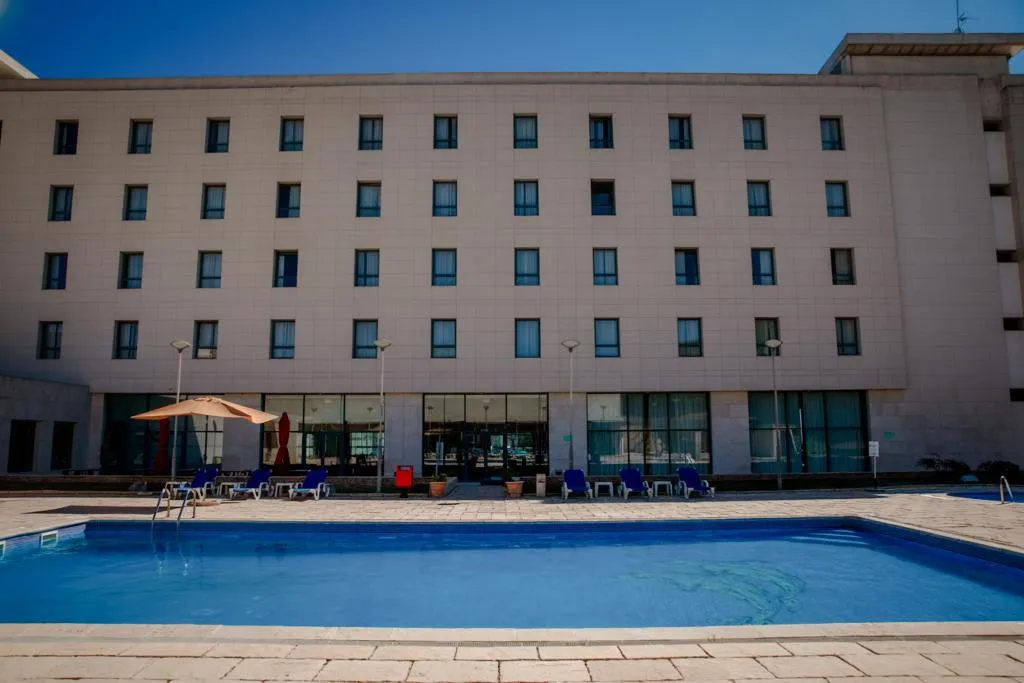 Pool, VIP Executive Santa Iria Hotel, Lisbon