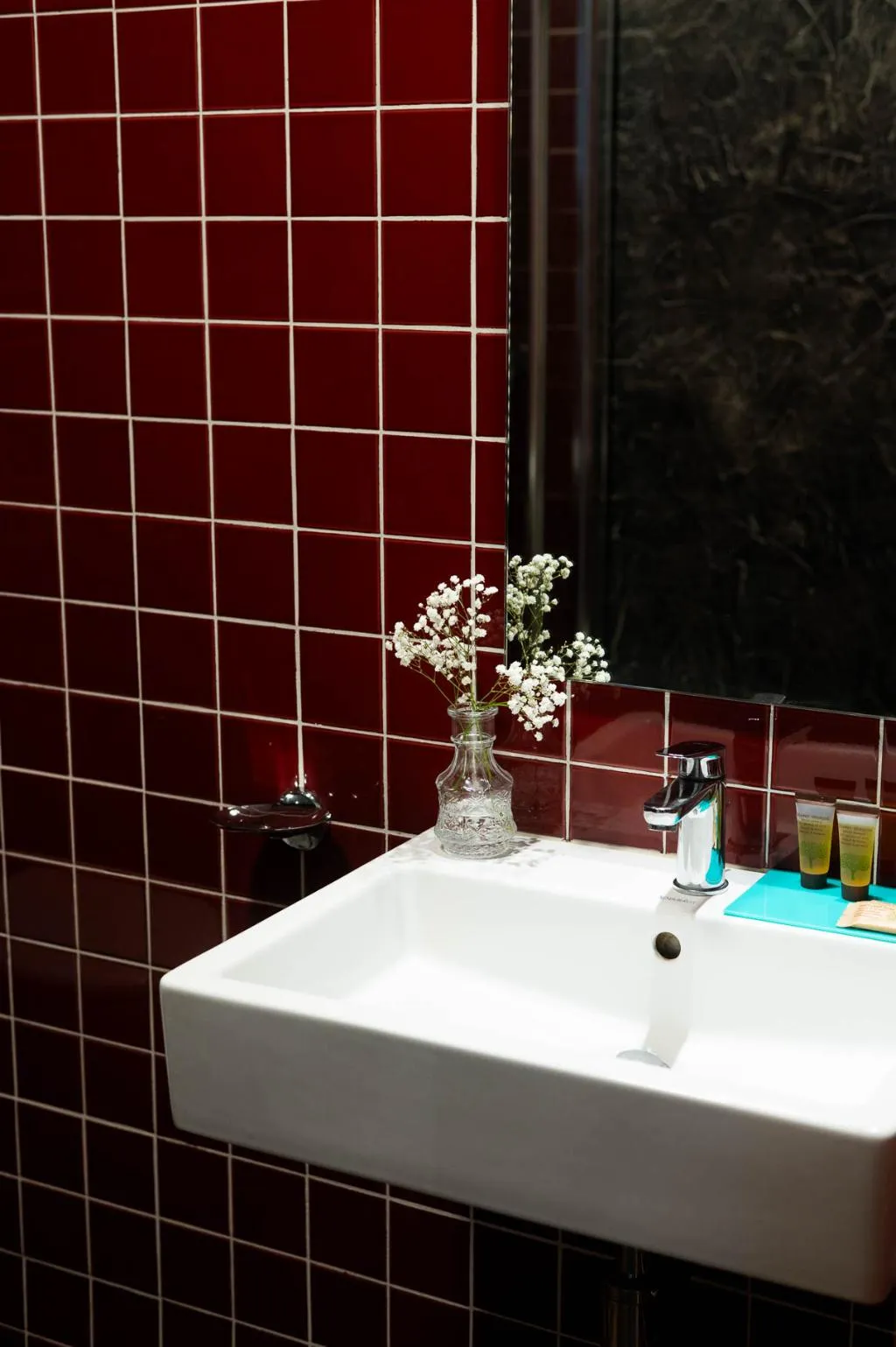 DOUBLE CLASSIC QUEEN BED Room, Axolute Comfort Hotel - Cantu, Milan