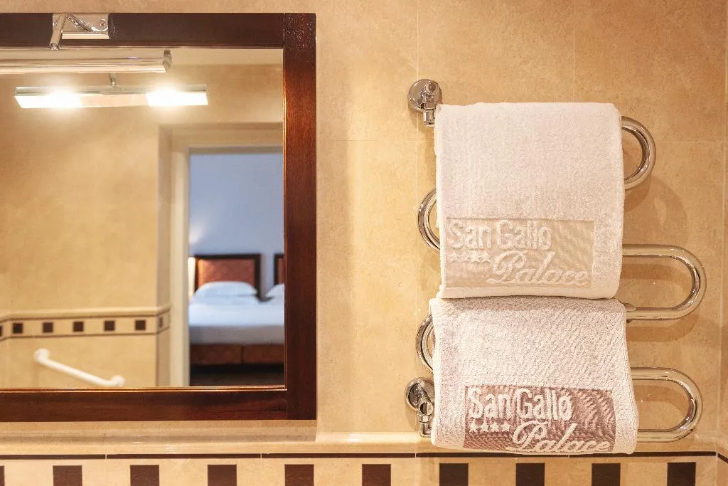 TRIPLE SUPERIOR Room, ALLEGROITALIA San Gallo Firenze, Florence