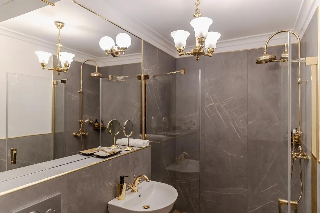 DOUBLE PREMIUM Room, Hotel H15 Francuski Old Town - Destigo Hotels, Krakow
