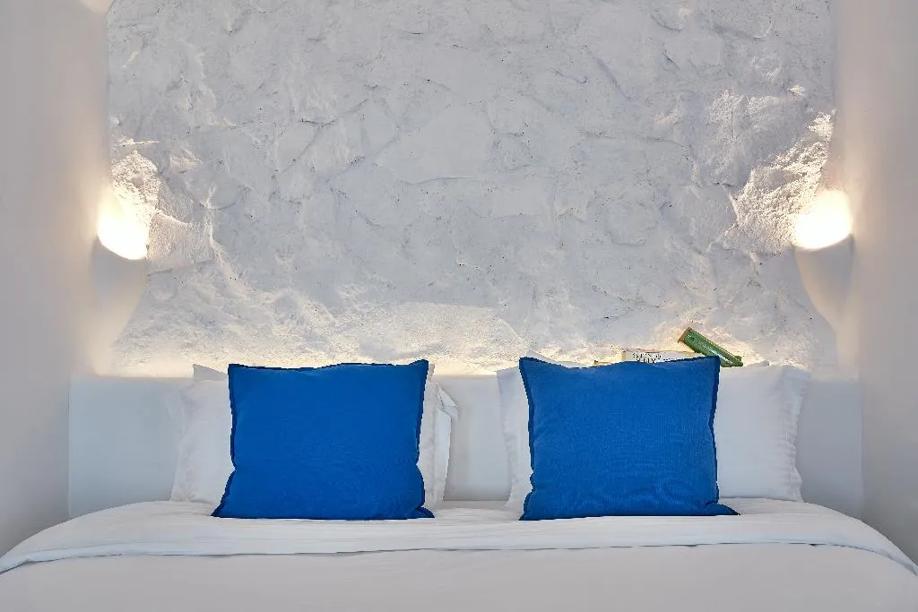 SUITE STANDARD Room, Finikia Memories (ex Finikia's Place), Santorini