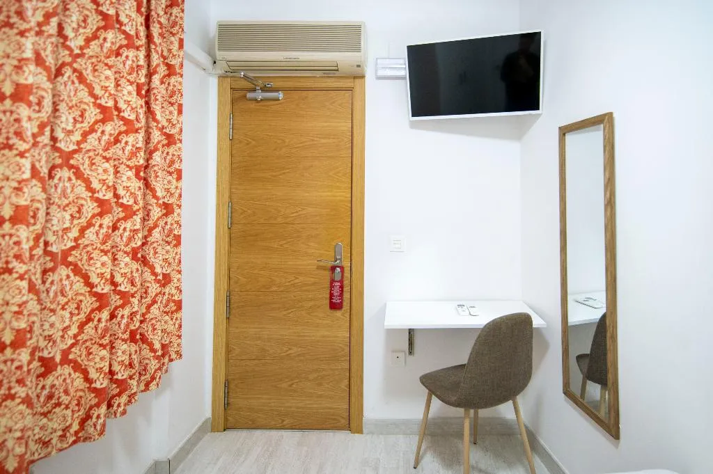 SINGLE BASIC Room, Hotel Manzanito, Andalucia