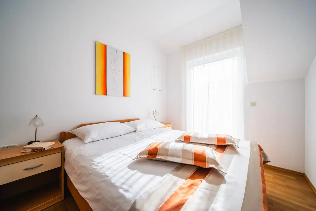 APARTMENT CAPACITY 8 Room, Pervanovo Apartments, Dubrovnik