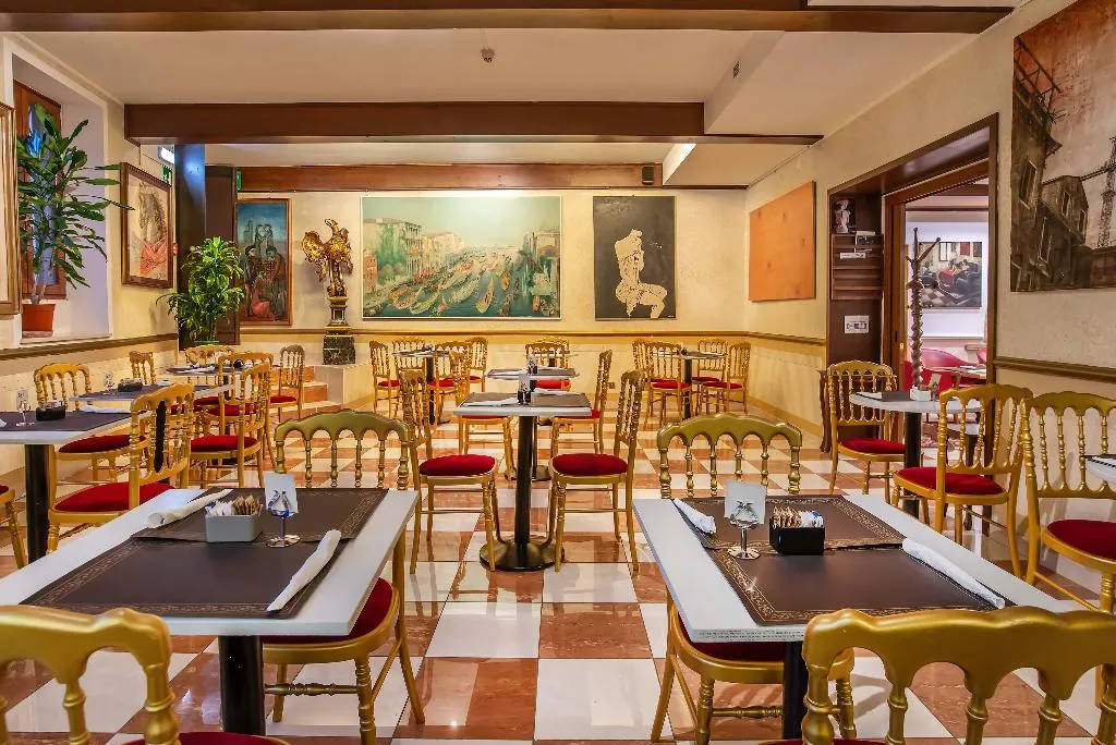 Bar, La Fenice et des Artistes, Venice