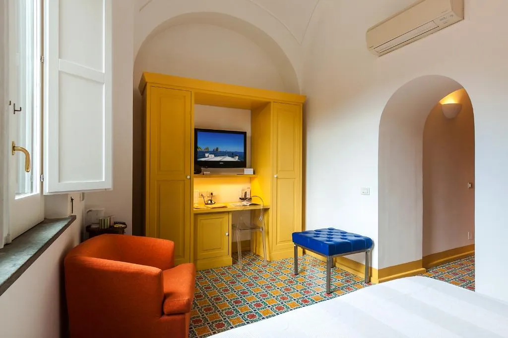 DOUBLE DELUXE Room, Casa Astarita, Naples