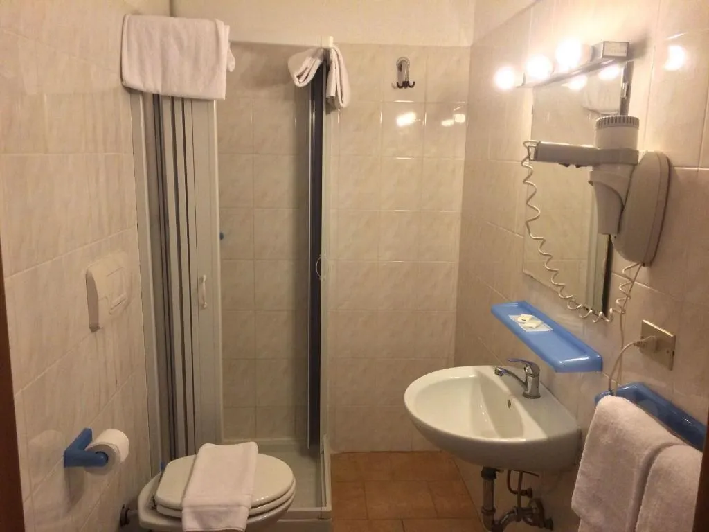 Room, Hotel Atena, Milan