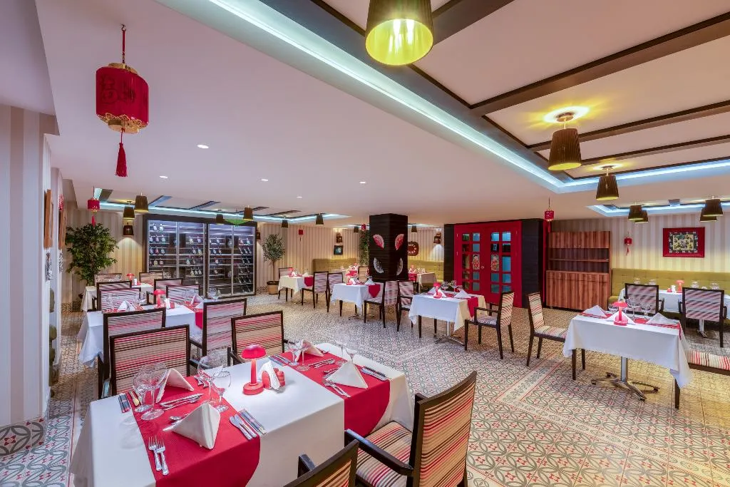 Restaurant, Royal Garden Beach Hotel, Antalya
