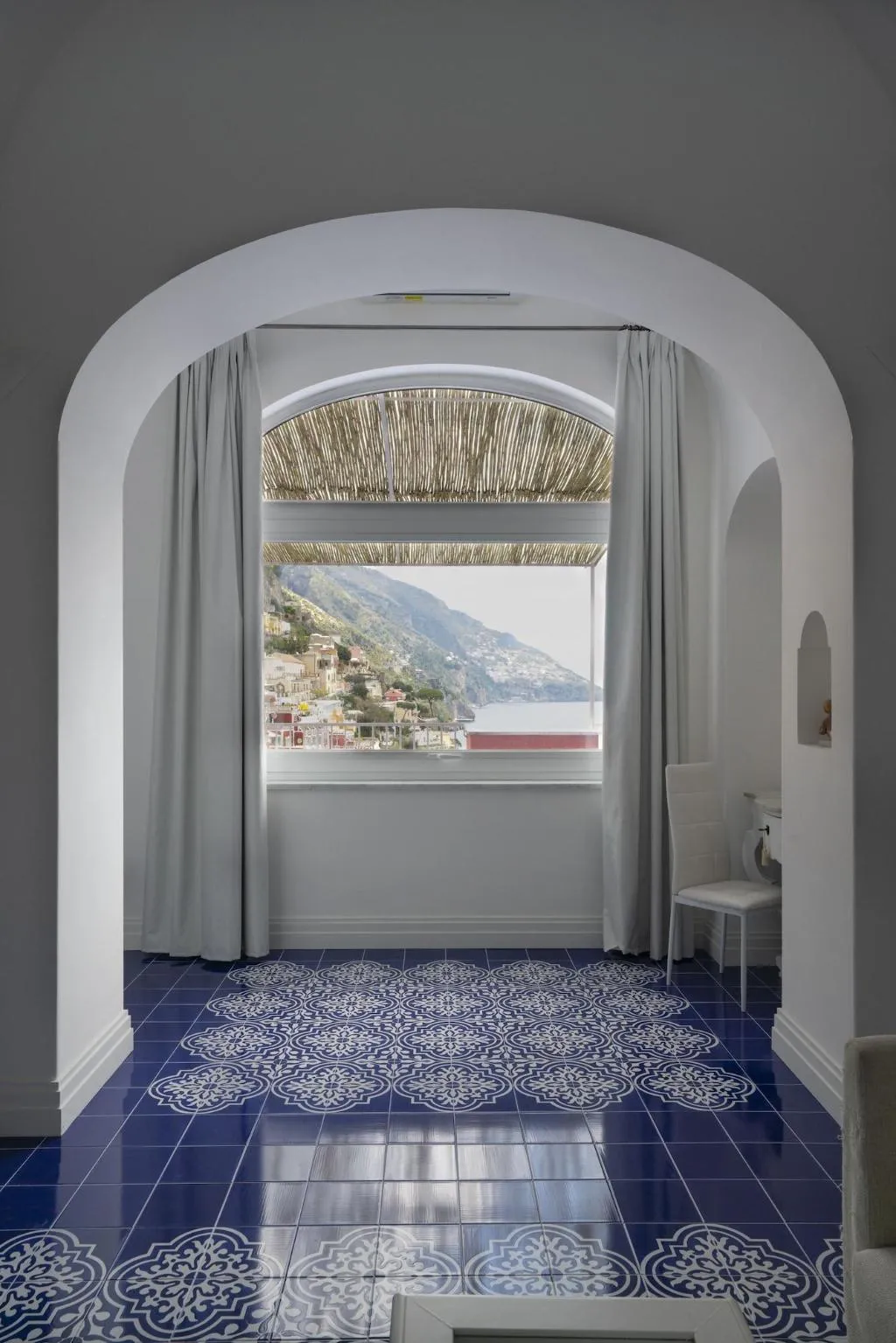 DOUBLE TWO QUEEN BEDS Room, Villa Magia, Naples