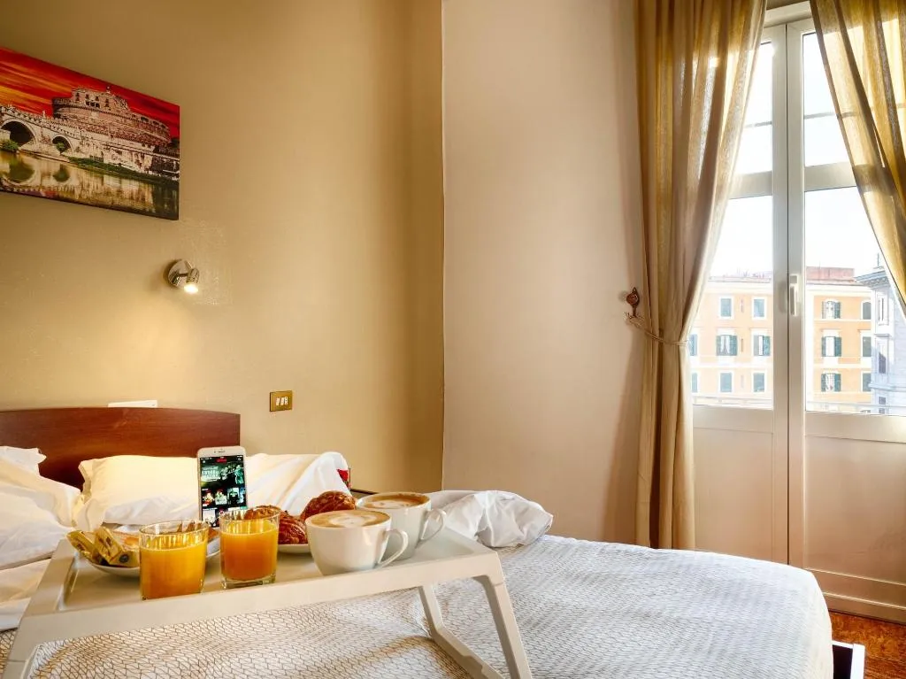 Room, Soggiorno Sunny, Naples