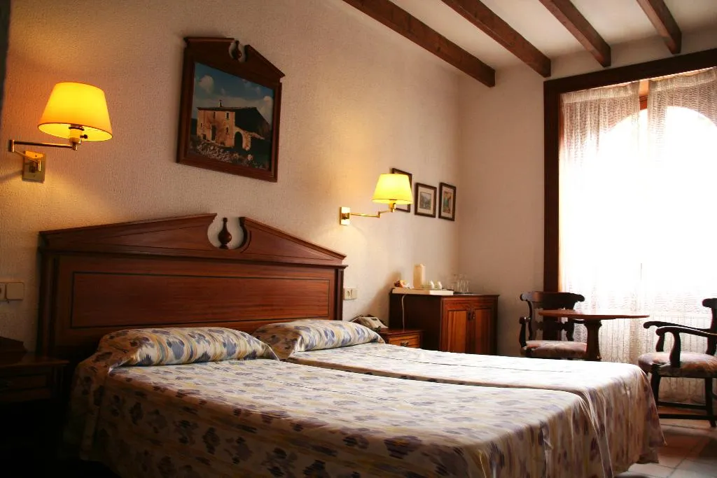 Double or Twin STANDARD Room, reco de Randa, Majorca