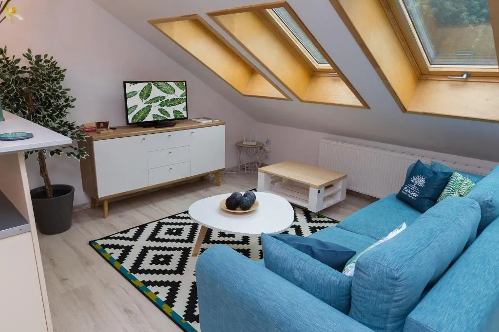 Room, 1898 Parkside Boutique Residence, Krakow