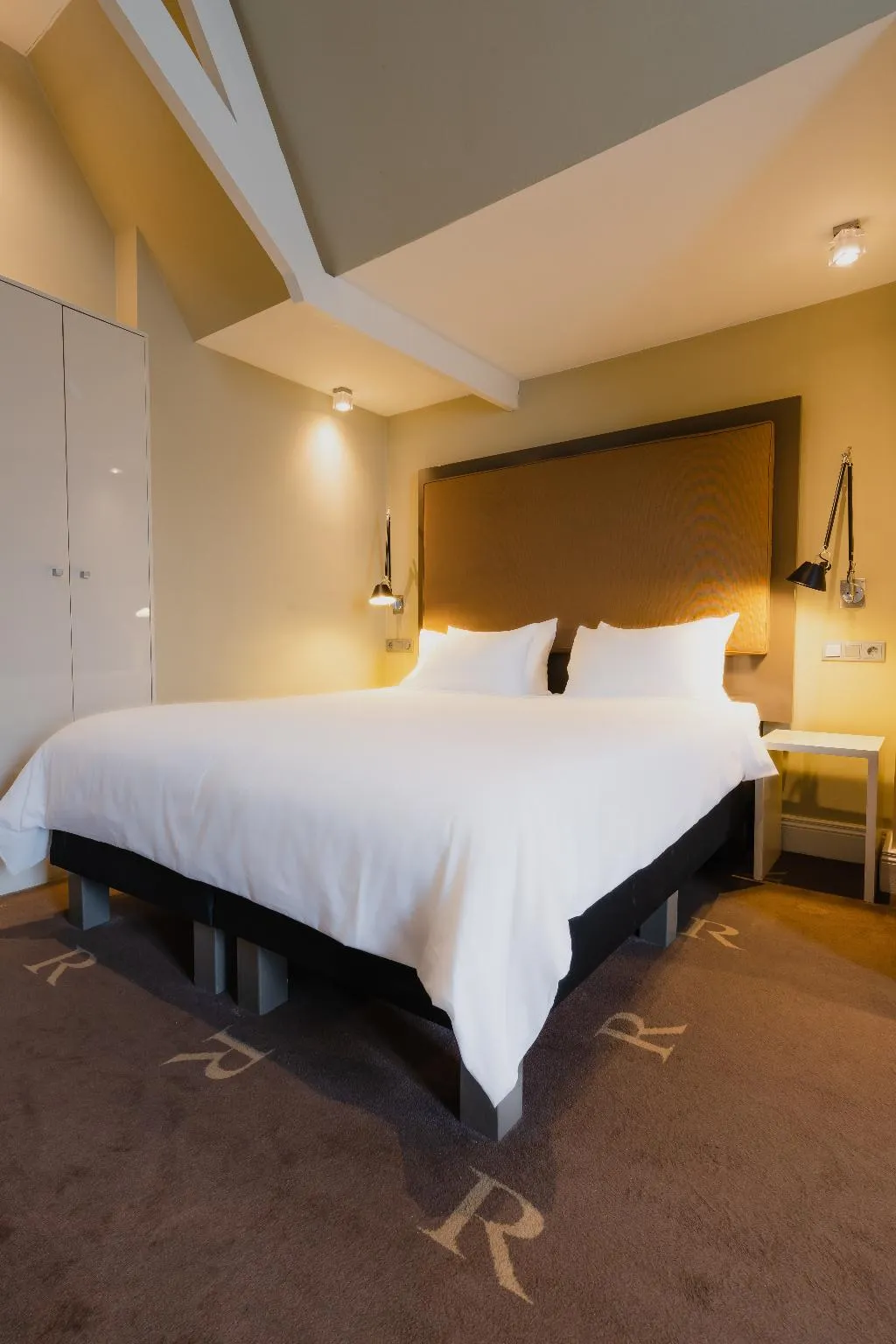 JUNIOR SUITE STANDARD Room, Hotel Roemer, Amsterdam