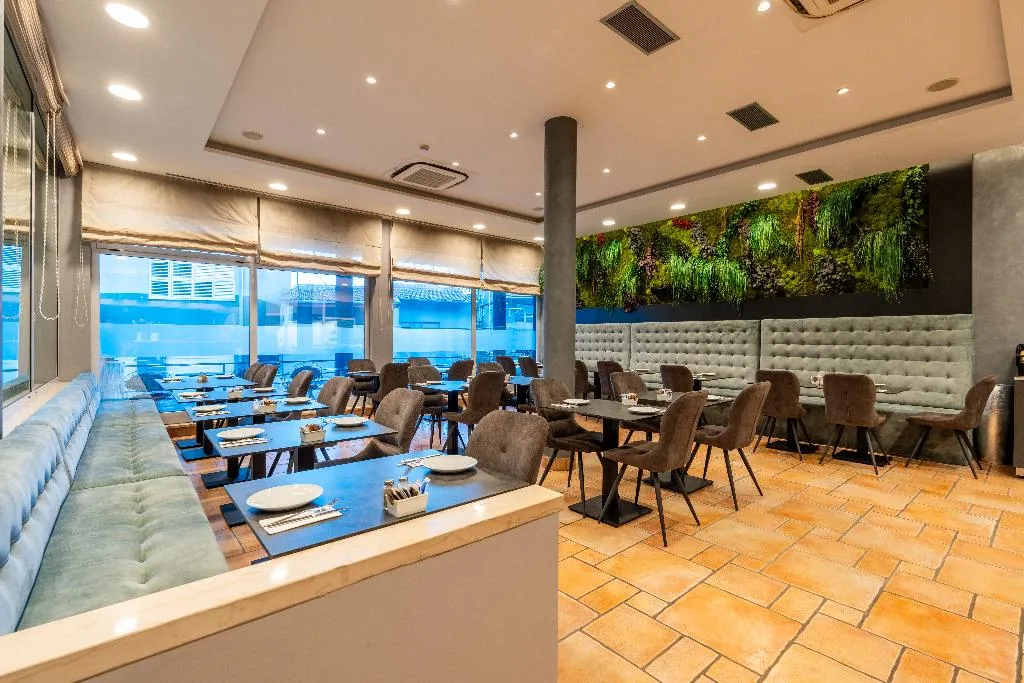 Restaurant, Berkeley, Dubrovnik