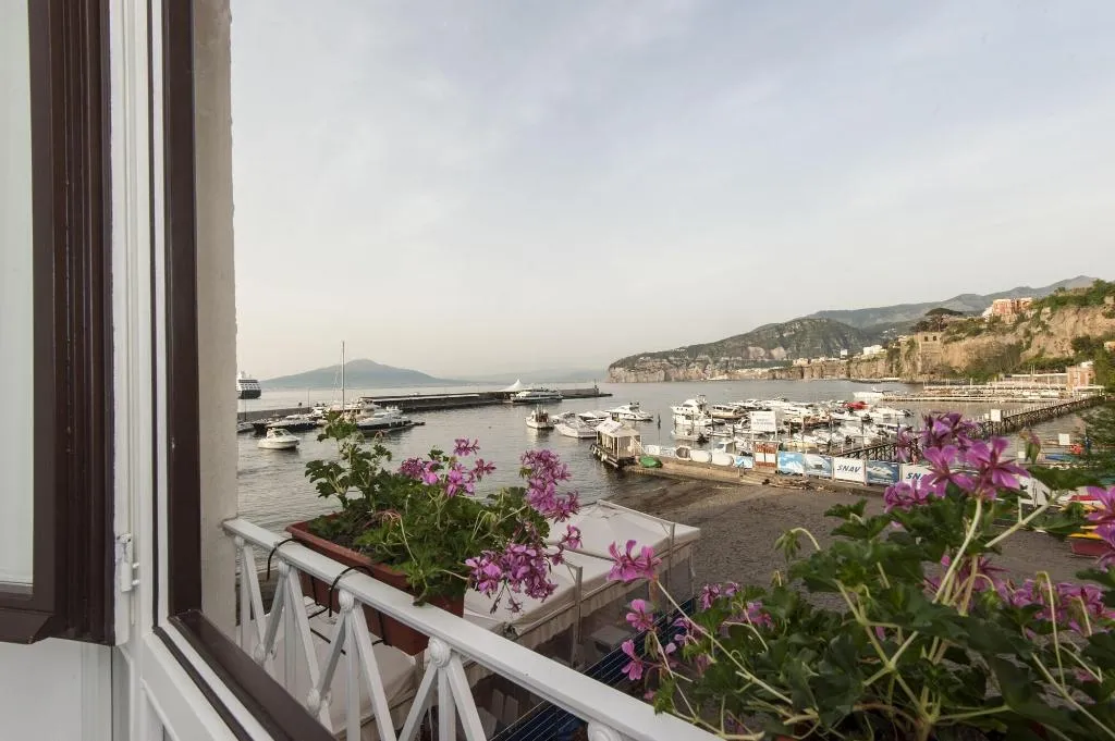 General view, Surriento Suites, Naples