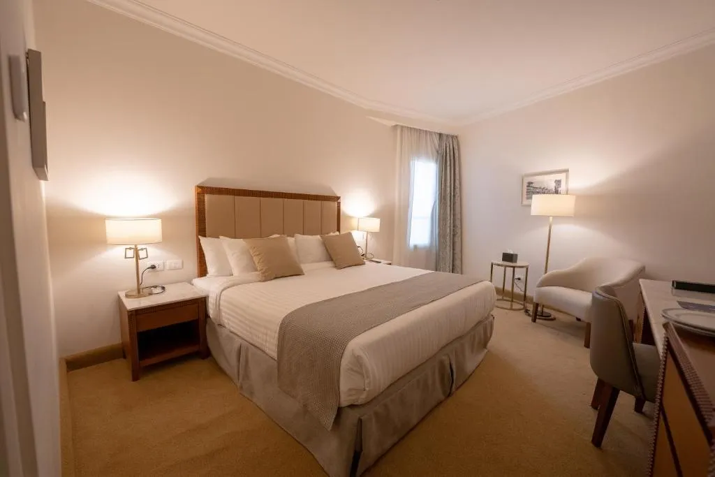 SINGLE CLASSIC Room, Baron Hotel Cairo, Cairo