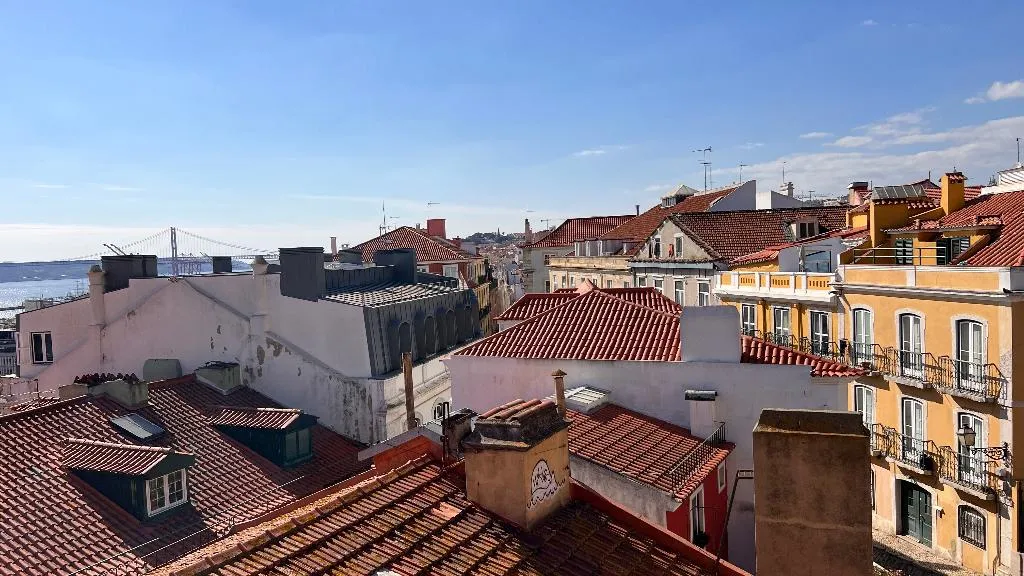 Double or Twin ONE BEDROOM ONE BATHROOM Room, Monte Belvedere Hotel By Shiadu, Lisbon