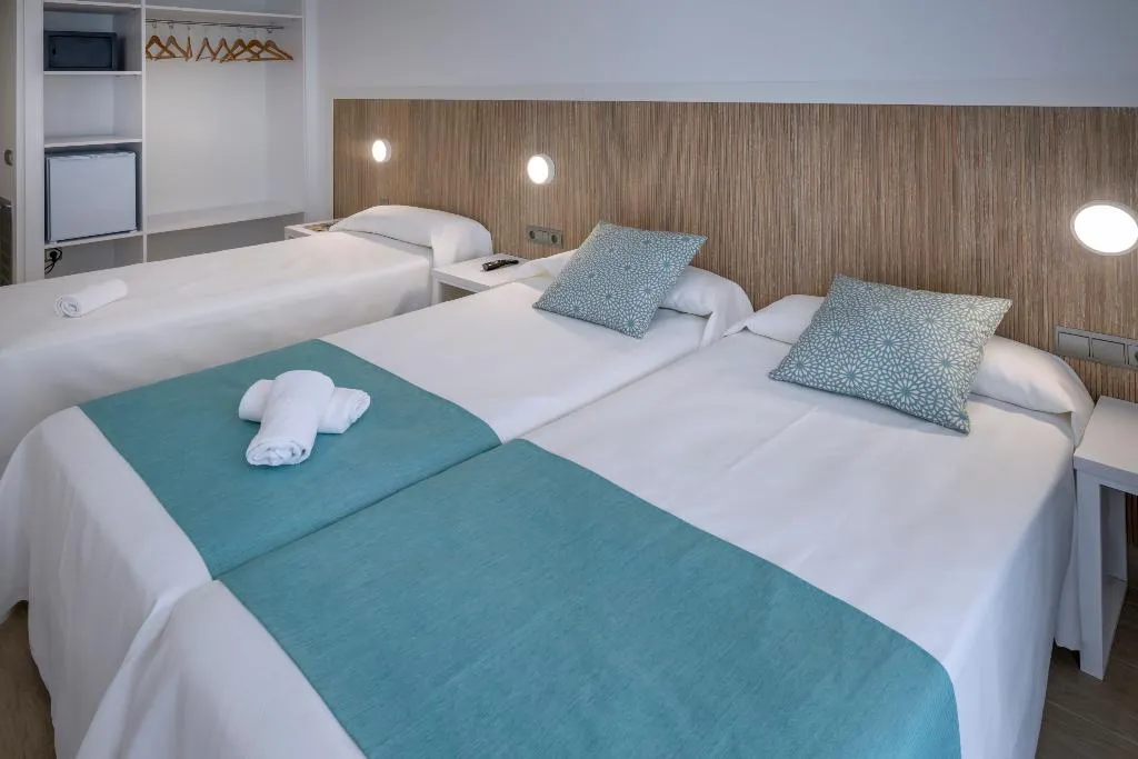 Double or Twin STANDARD Room, 4R Salou Park Resort II, Costa Dorada