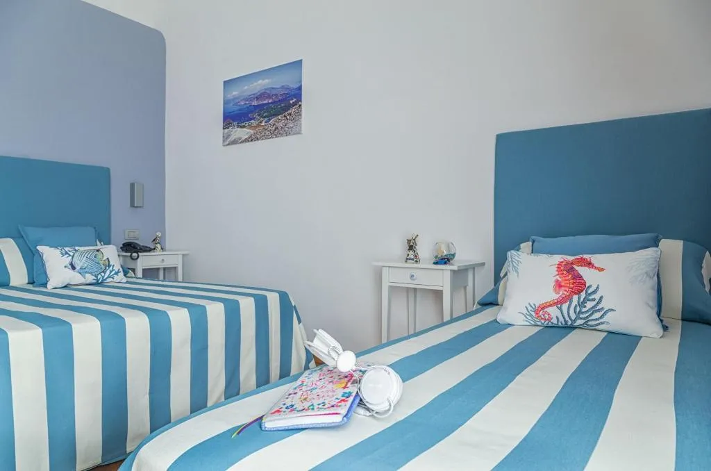 Room, Casa D Amare, Naples