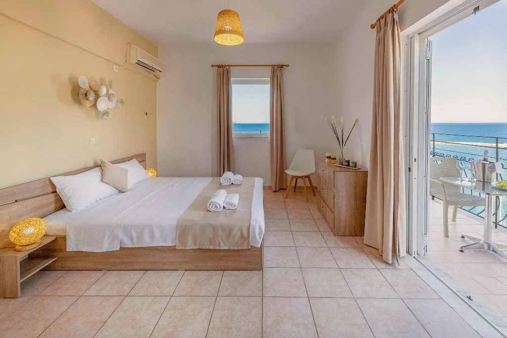 Room, Faro Del Porto, Kalamata