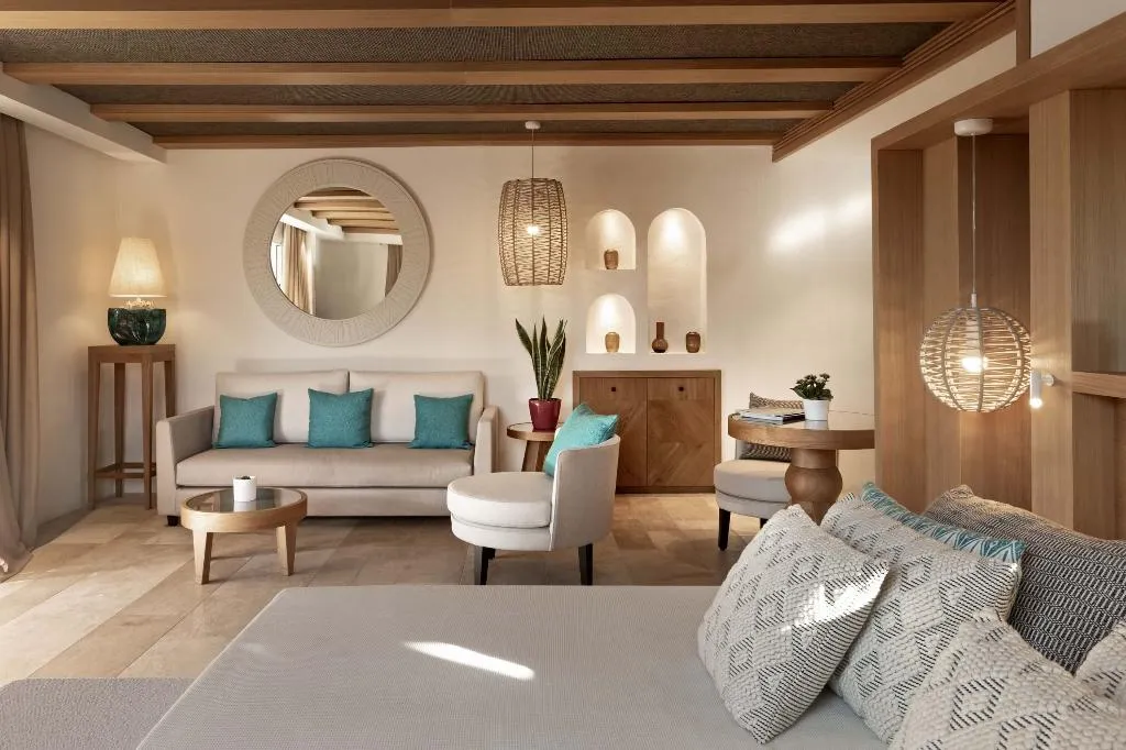 SUITE POOL VIEW Room, Grand Relais dei Nuraghi, Olbia