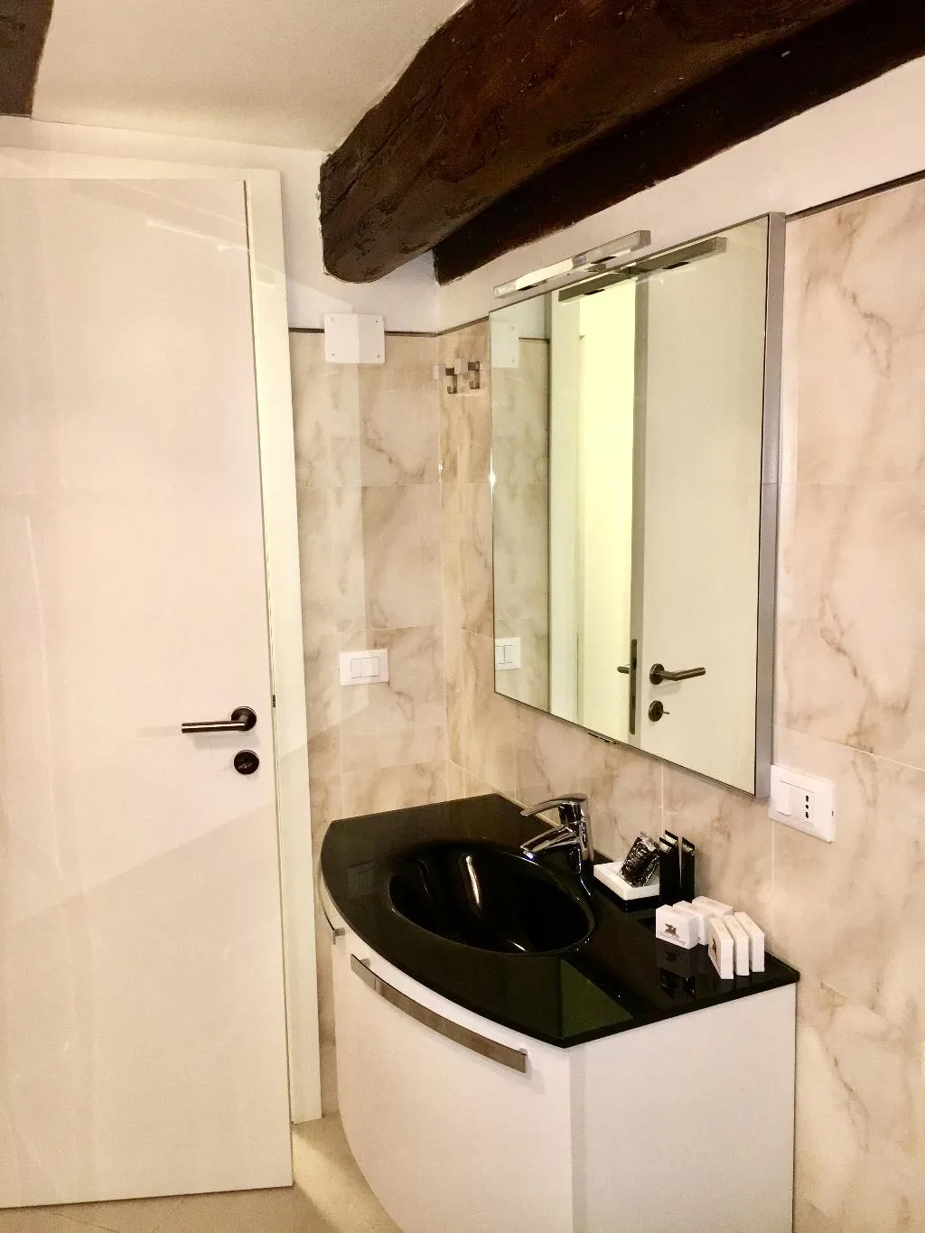 APARTMENT STANDARD Room, B&B Fortuny, Venice