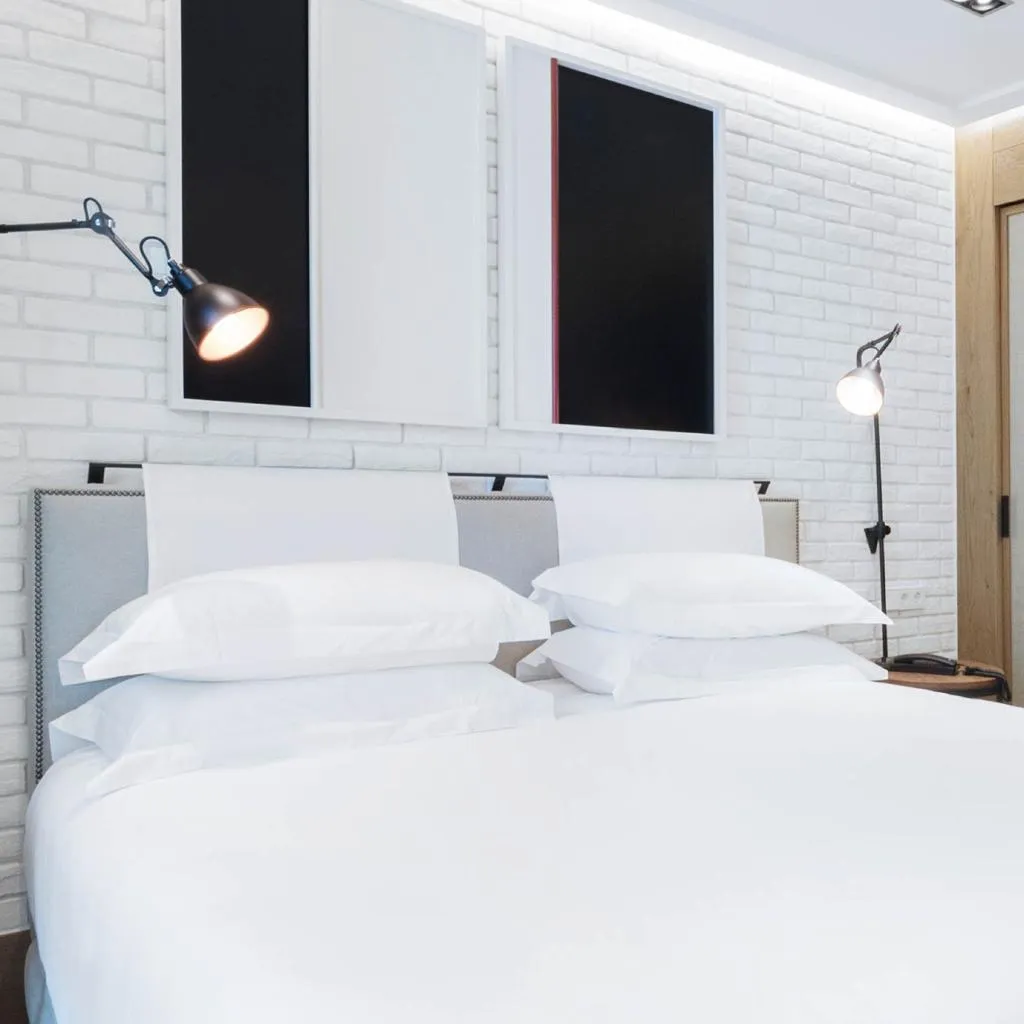 DOUBLE CLASSIC Room, The Corner Hotel, Barcelona