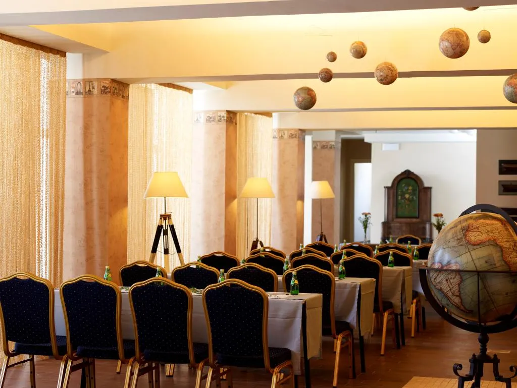 Conferences, Belle Helene, Athens