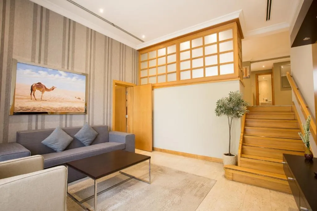 SUITE Presidential Room, Dubai Marine Beach Resort & Spa, Dubai