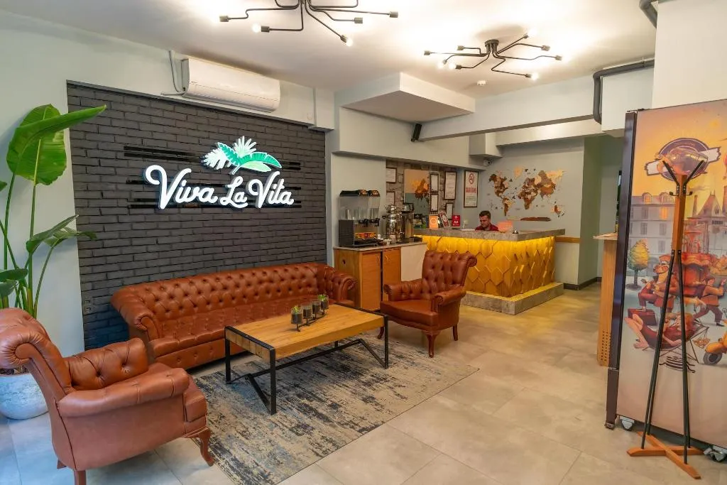 Lobby, Viva La Vita, Izmir