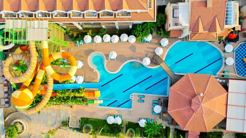 Pool, Crystal Aura Aqua Collection, Antalya