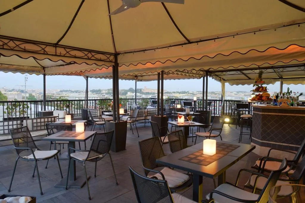 Terrace, Trilussa Palace Congress & Spa, Rome