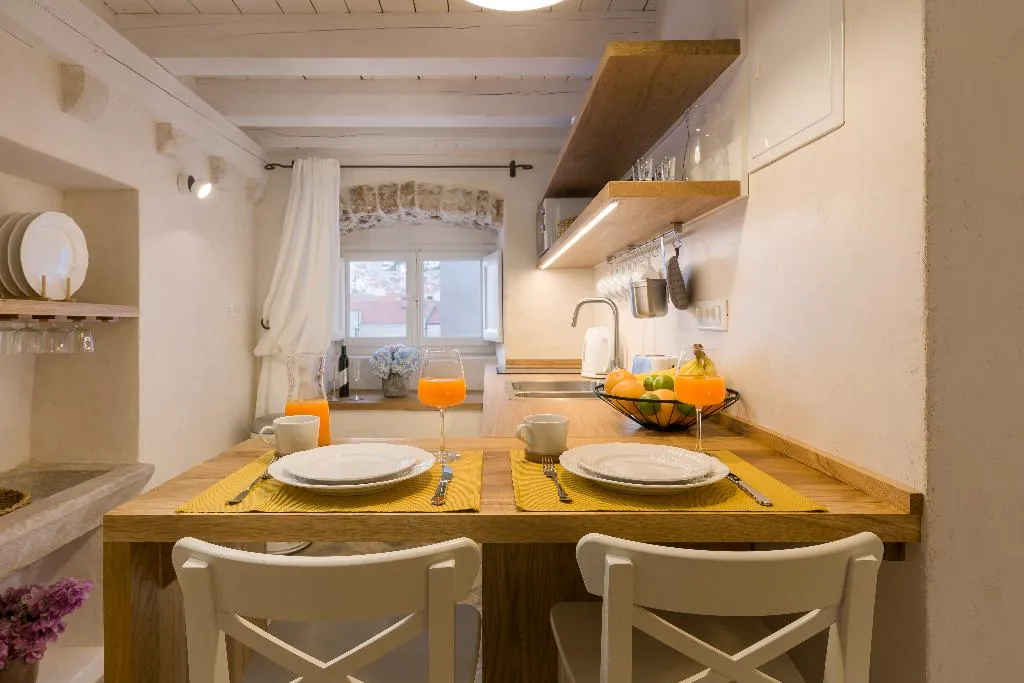 APARTMENT STANDARD Room, Apartment House Lina, Dubrovnik