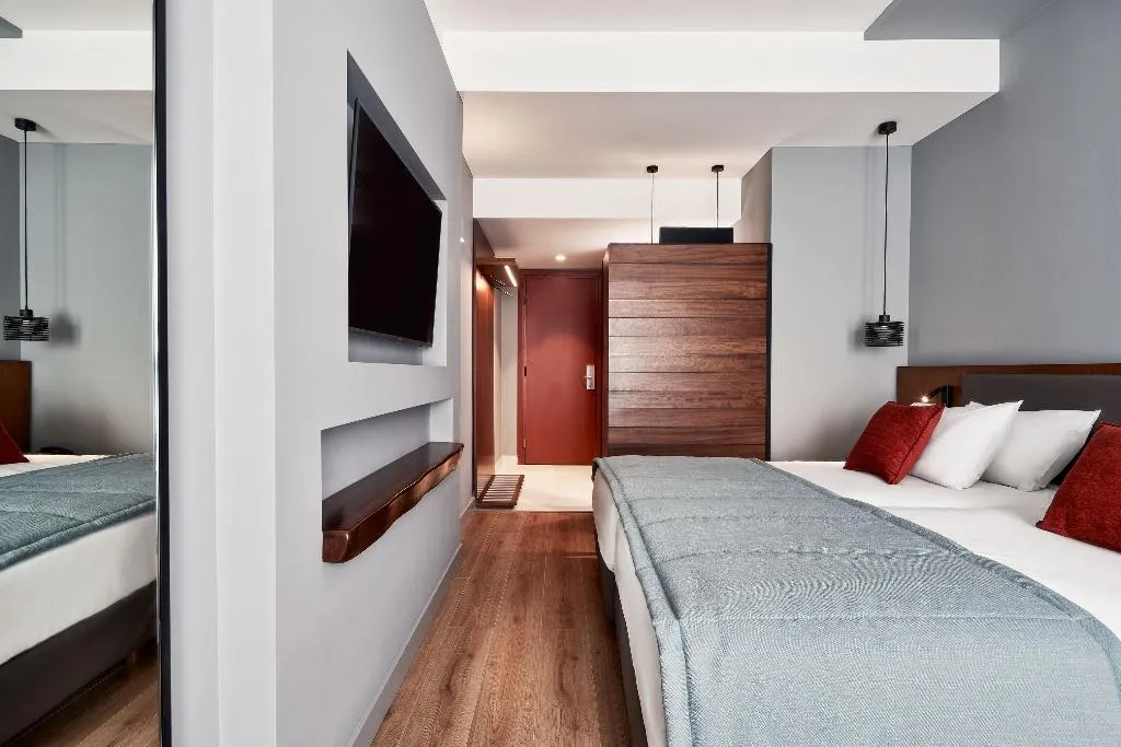 Double or Twin STANDARD Room, Achilleas Hotel, Athens
