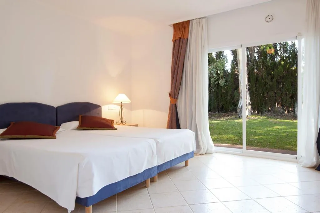 BUNGALOW THREE BEDROOMS Room, Sol Marbella Estepona Atalaya Park, Costa Del Sol
