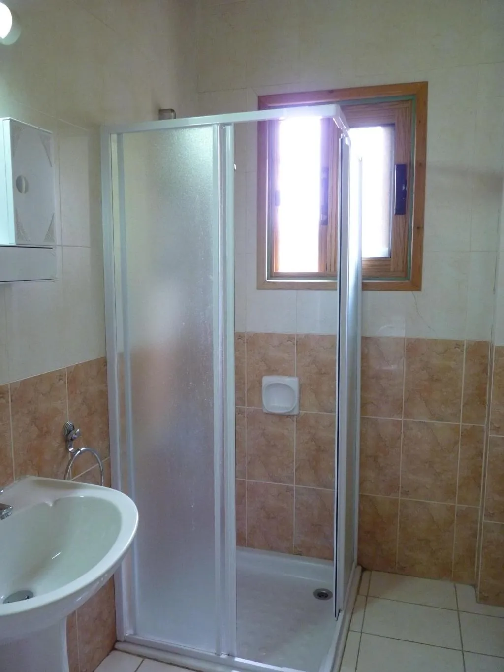 SINGLE STANDARD Room, Mountain Rose Garden Hotel, Cyprus