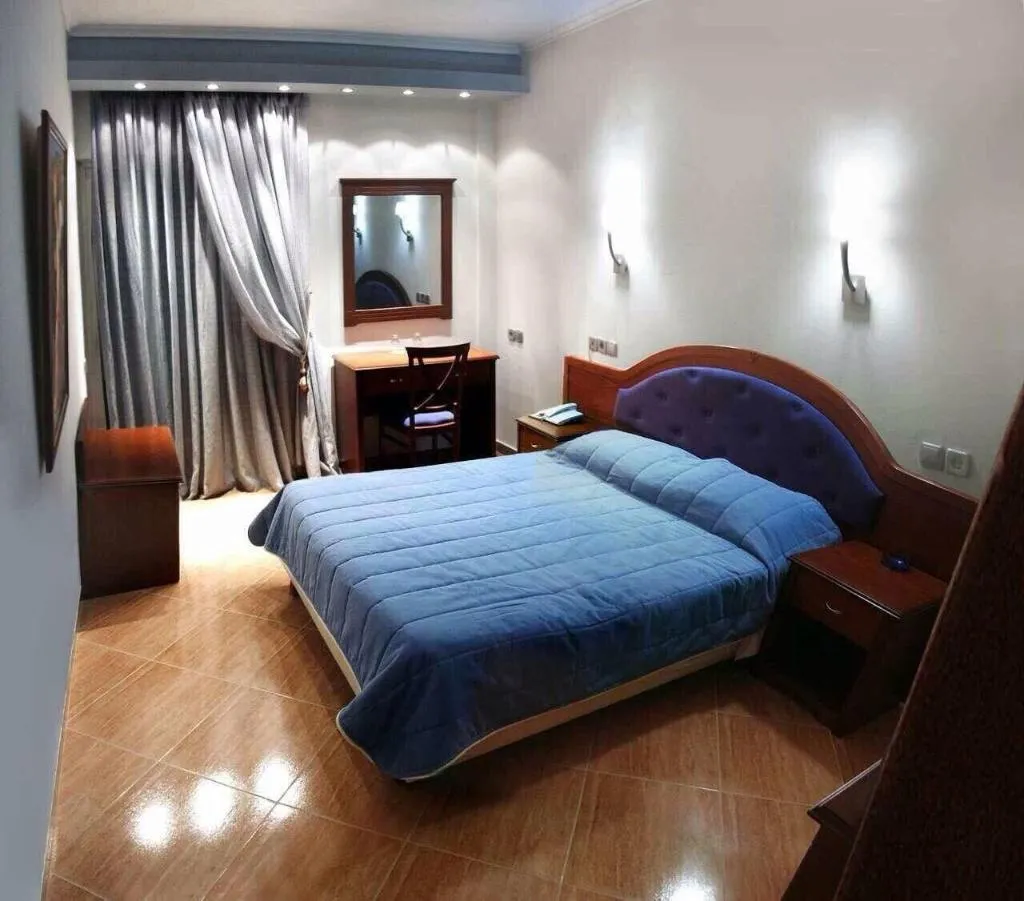 Room, Filippos, Halkidiki