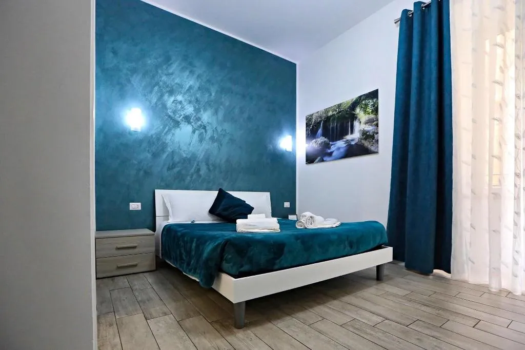 Room, Lotus Roma, Rome