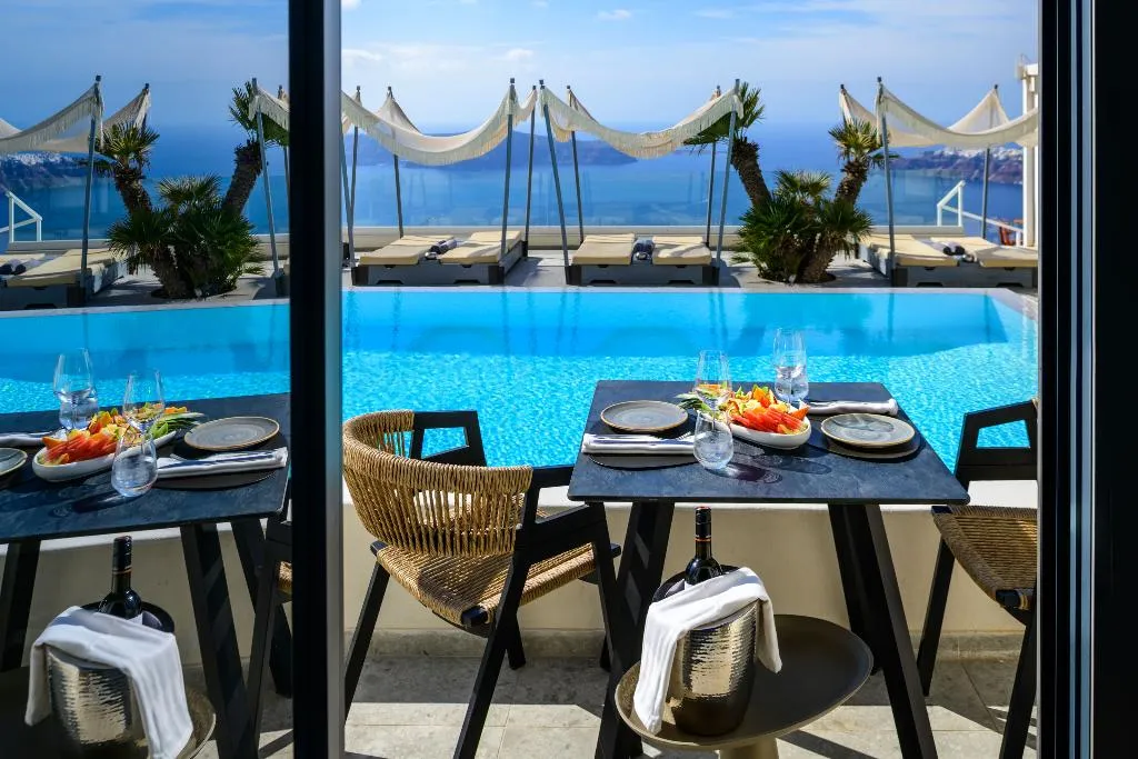 DOUBLE CLASSIC Room, Andromeda Villas, Santorini