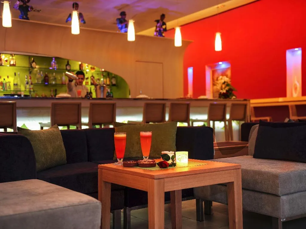 Bar, ibis Tanger City Center, Tangier