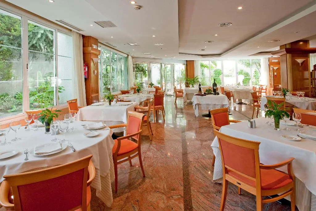 Restaurant, VP Jardin de Tres Cantos, Madrid